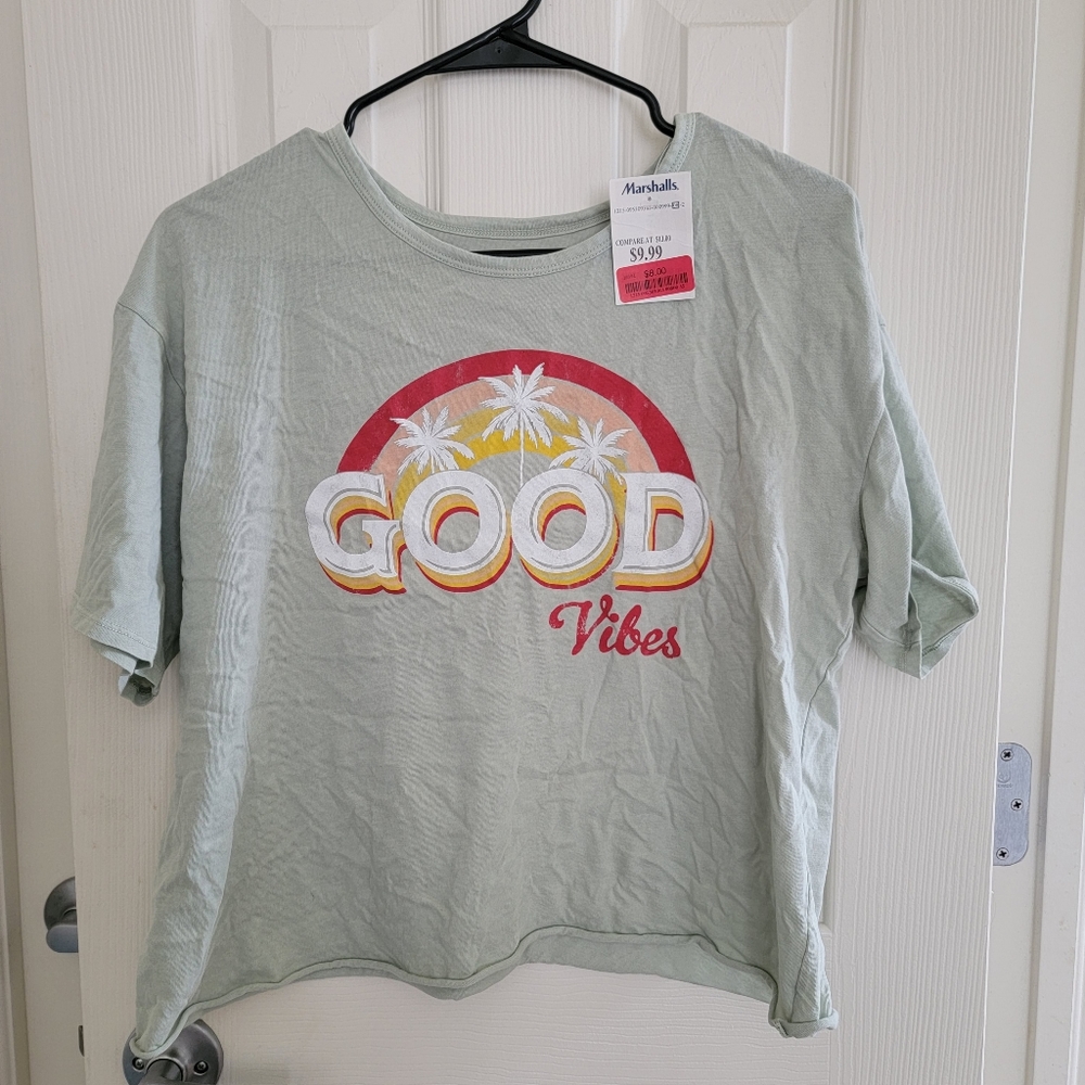 Tee shirt